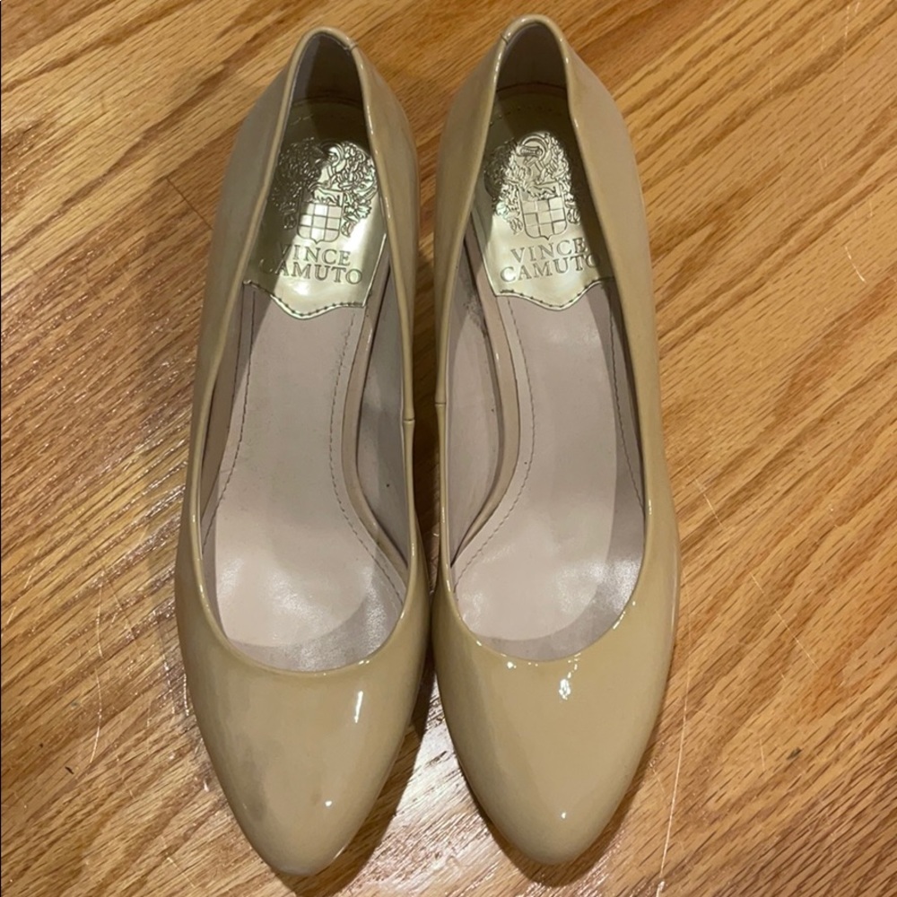 Vince  Camuto heels